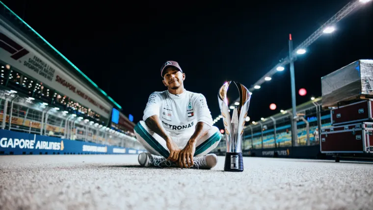 lewis hamilton mercedes singapour 2018