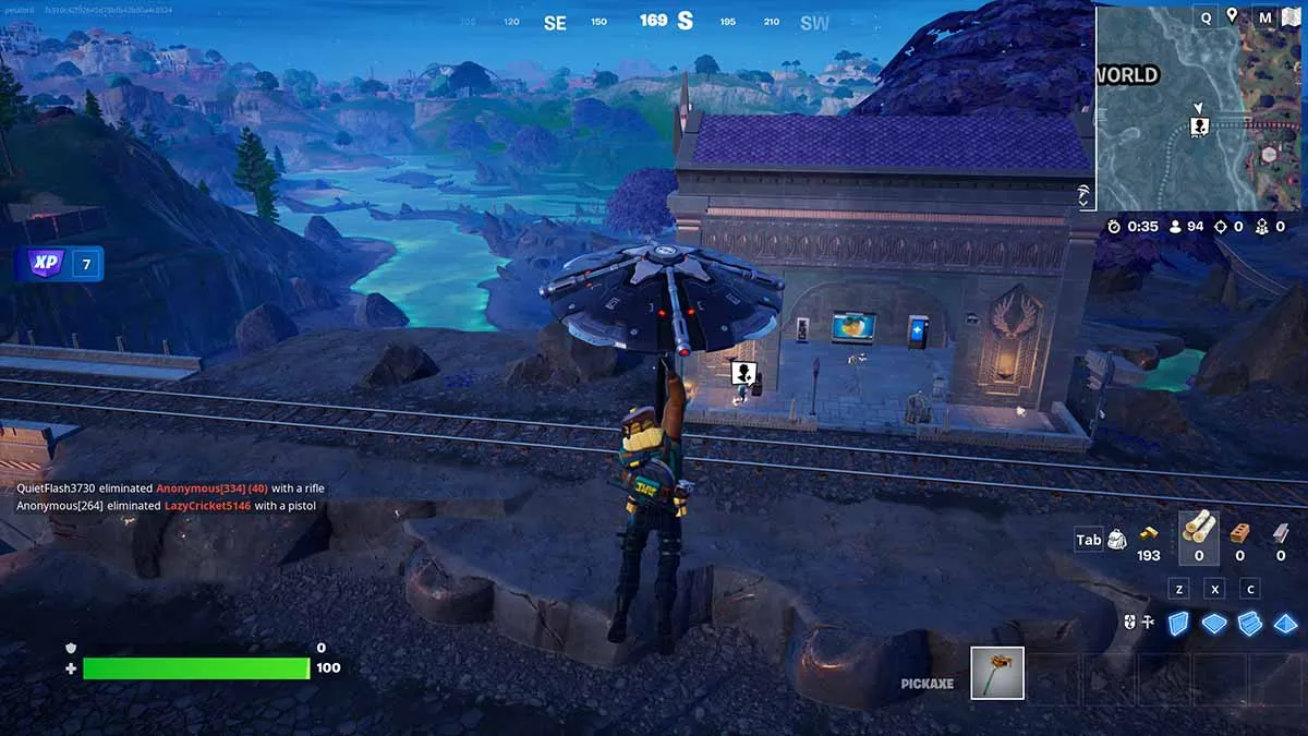 Giocatore di Fortnite che scivola verso il basso
