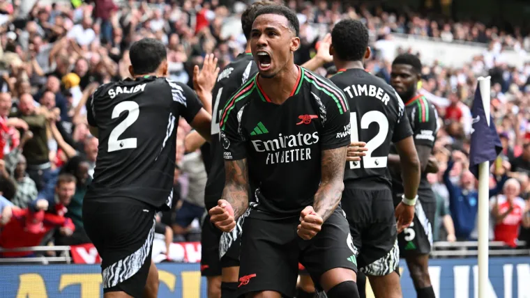 Gabriel celebrates his goal for Arsenal against Tottenham