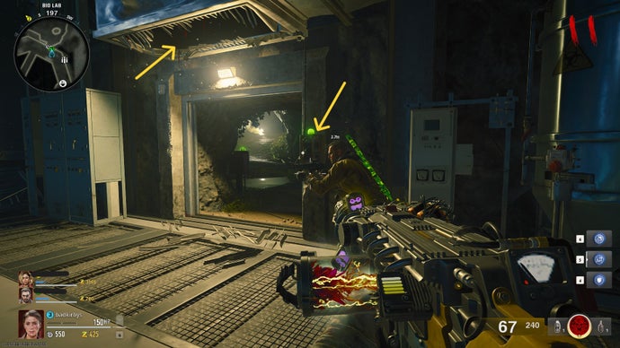 Gracz patrzy na pułapkę macek w laboratorium biologicznym Terminusa w Call of Duty: Black Ops 6
