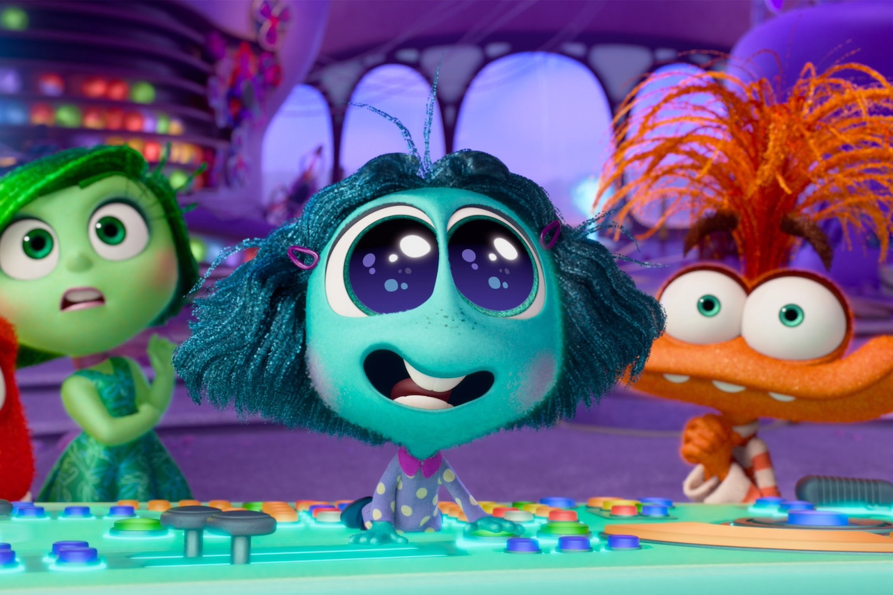 INSIDE OUT 2, from left: Joy (back, voice: Amy Poehler), Anger (voice: Lewis Black), Disgust (voice: Liza Lapira), Envy (voice: Ayo Edebiri), Anxiety (voice: Maya Hawke), 2024