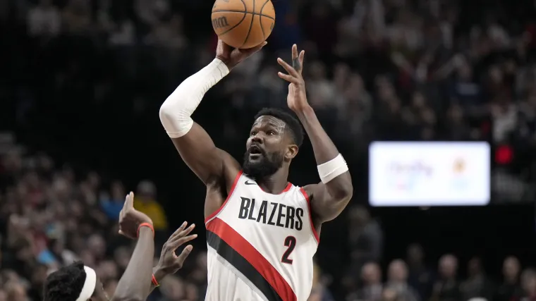 Deandre Ayton tiêu đề Lakers039 Mục tiêu hàng đầu sau ngày đầu tiên của.WEBP
